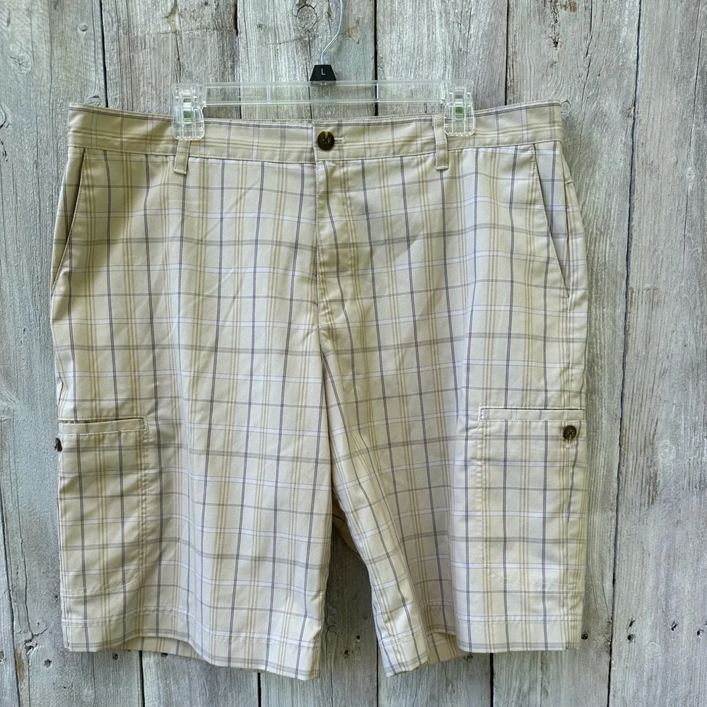 Men's Adidas ‎ Khaki Plaid Cargo Golf Shorts Flat Front Size 38 11